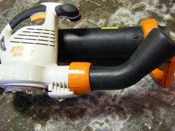 Souffleur à feuilles Stihl SHE 81 pour pièces, Enlèvement ou Envoi, Utilisé, Électrique, Porté à la main