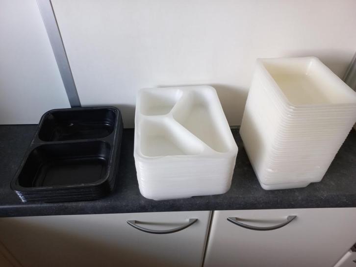 Plastieken bakjes, Maison & Meubles, Cuisine| Tupperware, Comme neuf, Blanc, Enlèvement