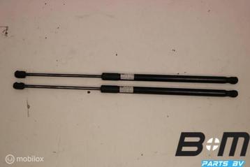 Set gasdrukveren voor achterklep VW Passat B8 Variant beschikbaar voor biedingen