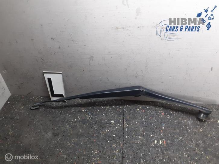 Ruitenwisserarm linksvoor Chrysler 300C 3.0 V6 CRD (04-11), Auto-onderdelen, Ruiten en Toebehoren, Chrysler, Gebruikt, Ophalen of Verzenden