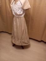 Antiek Paspop met Antiek Crinoline , Enz.., Enlèvement