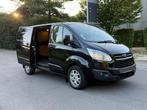 FORD TRANSIT CUSTOM 115.000 KM / AIRCO / LEDER / TREKHAAK ., Auto's, Bestelwagens en Lichte vracht, Voorwielaandrijving, Zwart