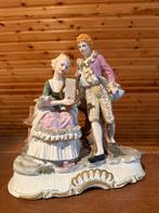 Vintage romantisch tafereel biscuit porcelein, Ophalen