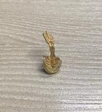 PIN - LA TOURNELLE, Verzamelen, Speldjes, Pins en Buttons, Verzenden, Gebruikt, Overige onderwerpen, Speldje of Pin