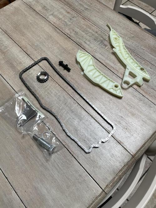 DISTRIBUTIEKETTINGSET VOOR MINI COOPER R 56 TE KOOP, Auto's, Mini, Particulier, Cooper, Benzine, Euro 4, Stadsauto, Handgeschakeld