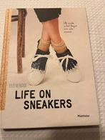 Life on sneakers (Evi Renau) mooi verhaal, Ophalen of Verzenden, Zo goed als nieuw