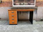 Gratis houten bureau met lades, Huis en Inrichting, Bureaus, Gebruikt, Ophalen, Bureau