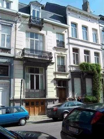 Maison te huur in Ixelles, Immo, Huizen te huur, Vrijstaande woning, F