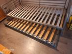Ikea bed metaal met onderbed, Huis en Inrichting, Slaapkamer | Matrassen en Bedbodems, Ophalen, Zo goed als nieuw