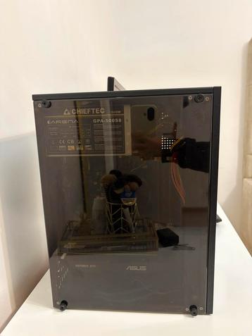gaming pc beschikbaar voor biedingen