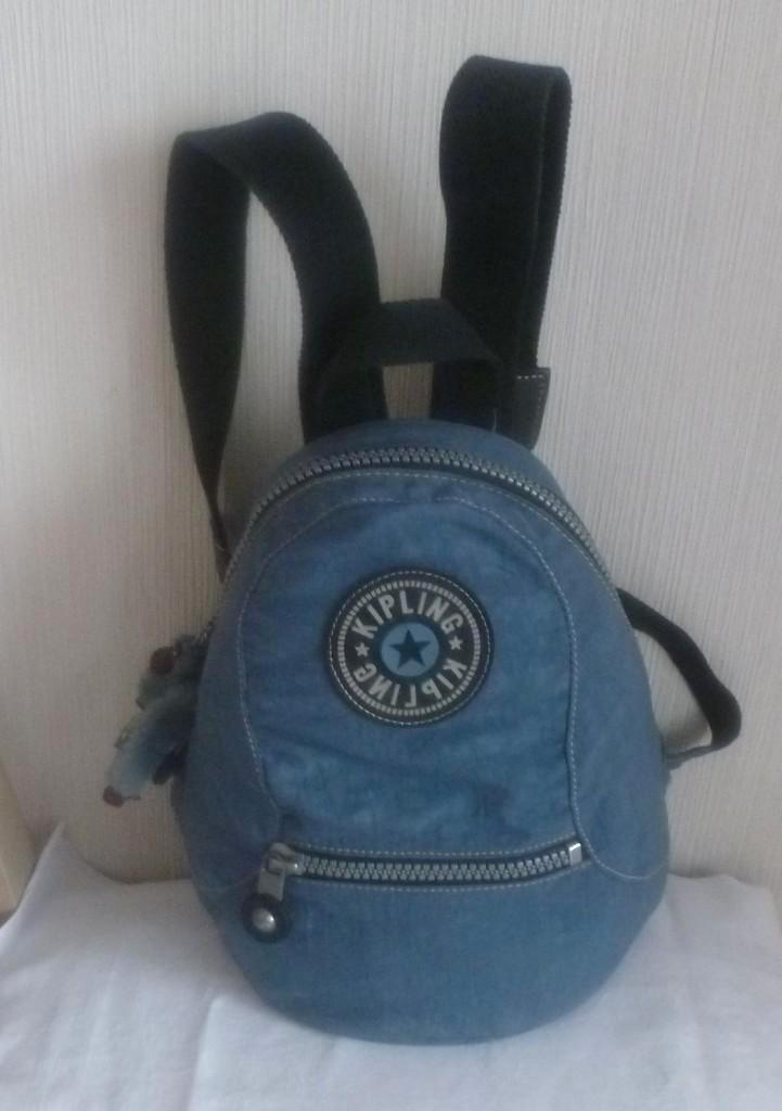 Kipling petit sac à dos "cloche" de 3 à 77 ans + singe, Bijoux, Sacs & Beauté, Sacs | Sacs à dos, Utilisé, Kipling, Moins de 25 cm