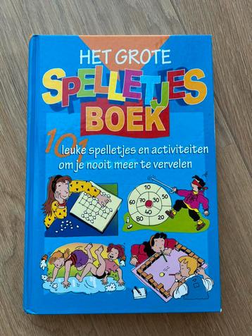 Het grote spelletjesboek beschikbaar voor biedingen