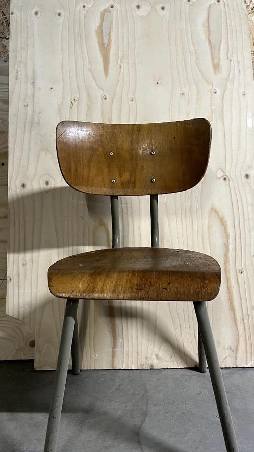 Houten Stoelen, Huis en Inrichting, Stoelen, Gebruikt, Twee, Hout, Metaal, Bruin, Ophalen