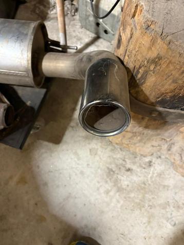 Echappement origine BMW beschikbaar voor biedingen