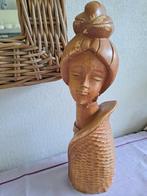 Dame sculptée dans du bois, 39 cm de haut, Antiquités & Art, Enlèvement ou Envoi