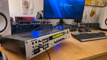 YAMAHA CS6R beschikbaar voor biedingen