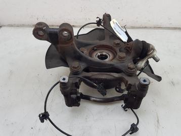 FUSEE RECHTS VOOR Yaris Cross (PB1 / PJ1) (|4321102410|) beschikbaar voor biedingen