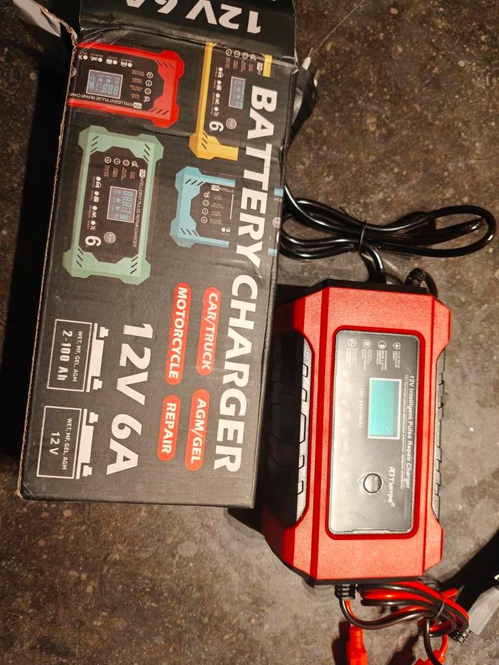 Intelligente 12V Batterijlader 6A – Auto & Motor – Nieuw, Auto-onderdelen, Accu's en Toebehoren, Ophalen