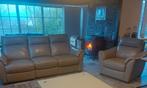 COMME NEUF ! SALON CUIR TAUPE 3+1 ELECTRIQUE. VALEUR 2340€, Maison & Meubles, Enlèvement, Cuir