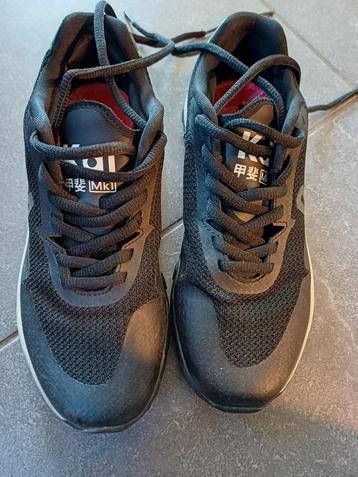 Hockeyschoenen Osaka, Kai maat 36 beschikbaar voor biedingen