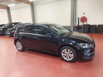 Volkswagen Golf TSi Comfortline + NAVI + CAMERA + CarPLAY + beschikbaar voor biedingen