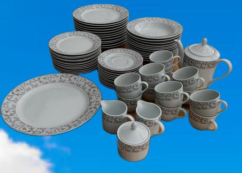 Servies compleet L Dake & Zn (12 delig), Huis en Inrichting, Keuken | Servies, Zo goed als nieuw, Compleet servies, Overige stijlen