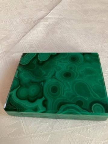 malachiet beschikbaar voor biedingen