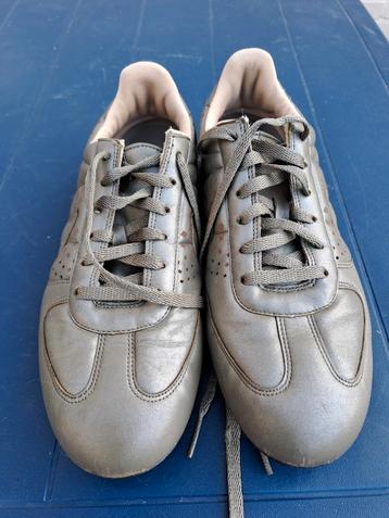 Leuke sneakers "Nike' maat 39 beschikbaar voor biedingen