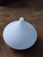 Lamp, wit opaal gelaagd glas, in zeer goede staat, Design, Ophalen of Verzenden, Minder dan 50 cm, Glas