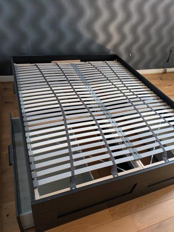MALM zwart bedframe 160x200 met 4 laden  beschikbaar voor biedingen