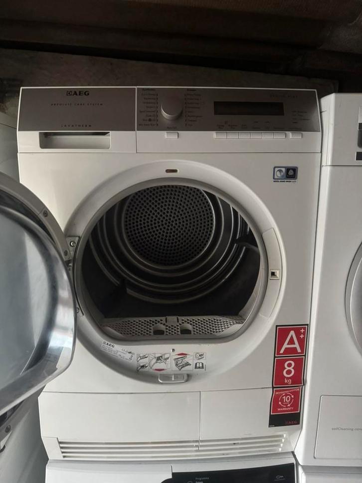 SÉCHEUSE AEG 8KG A++ AVEC POMPE À CHALEUR, Electroménager, Sèche-linge, Enlèvement