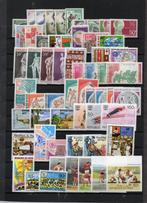 Niger  MNH XX, Postzegels en Munten, Postzegels | Volle albums en Verzamelingen, Verzenden