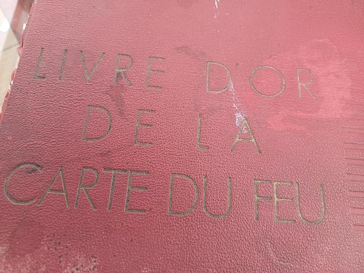 Antiquités livres militaires, Collections, Objets militaires | Général, Autres, Enlèvement