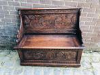 Banc coffre sculpté................., Ophalen
