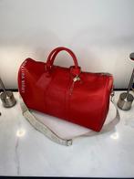 Louis Vuitton keepall 50, Handtassen en Accessoires, Tassen | Reistassen en Weekendtassen, Ophalen of Verzenden, Rood