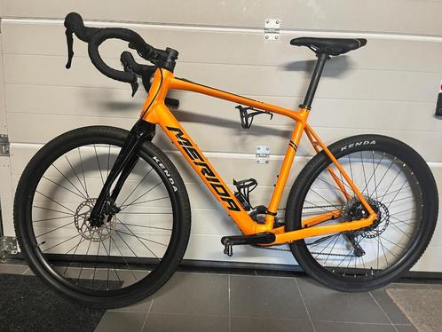 Merida eSILEX+ 600 orange (elektrisch gravelbike), Fietsen en Brommers, Fietsen | Heren | Sportfietsen en Toerfietsen, Zo goed als nieuw