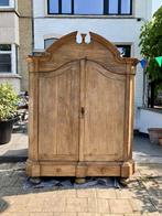 Antieke (18e/19e eeuw) Franse linnenkast in eik, Antiek en Kunst, Antiek | Meubels | Kasten, Ophalen