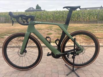 Bxt aero maat 58 beschikbaar voor biedingen