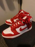 Dunk high || red maat 44, Ophalen, Zo goed als nieuw