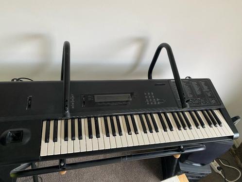 Korg M1, Musique & Instruments, Synthétiseurs, Utilisé, 61 touches, Korg, Envoi