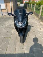 Honda forza 125cc, Zo goed als nieuw