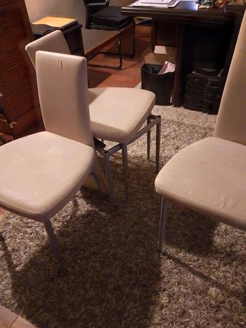 4 beige stoelen eetkamer, Huis en Inrichting, Stoelen, Gebruikt, Vier, Metaal, Stof, Overige kleuren, Ophalen