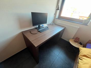 IKEA Malm bureau bruin, Huis en Inrichting, Bureaus, Ophalen, Zo goed als nieuw, Bureau