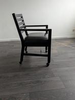 Zeer handige houten bureaustoel, Enlèvement