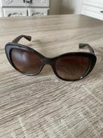 Zonnebril van D&G, Handtassen en Accessoires, Zonnebrillen en Brillen | Dames, Gebruikt, Zonnebril, Zwart, Ophalen of Verzenden