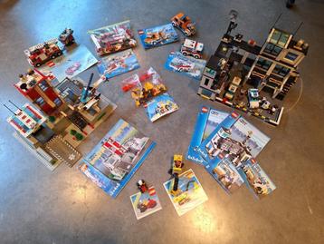 Grote bundel LEGO City-sets met handleidingen beschikbaar voor biedingen
