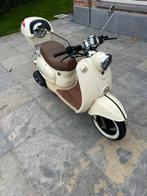 Lowigi Retro scooter parelmoer wit - rijklaar, Gebruikt, Klasse B (45 km/u), 50 cc, Ophalen