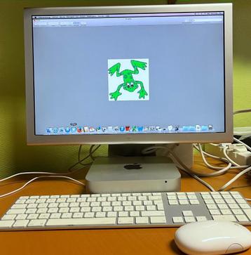 Volledige computer installatie met Mac mini beschikbaar voor biedingen