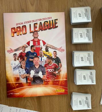 Panini pro league 2023/2024 Alle stickers/ploegen beschikbaar voor biedingen