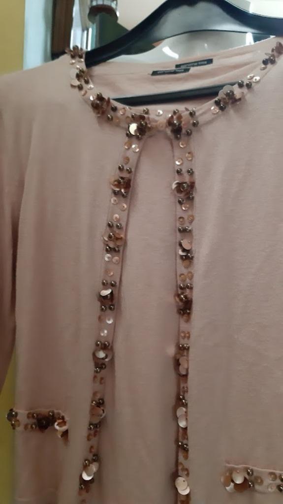 Caroline Biss ashes of roses twin set top en vestje 38, Kleding | Dames, Topjes, Zo goed als nieuw, Maat 38/40 (M), Roze, Korte mouw